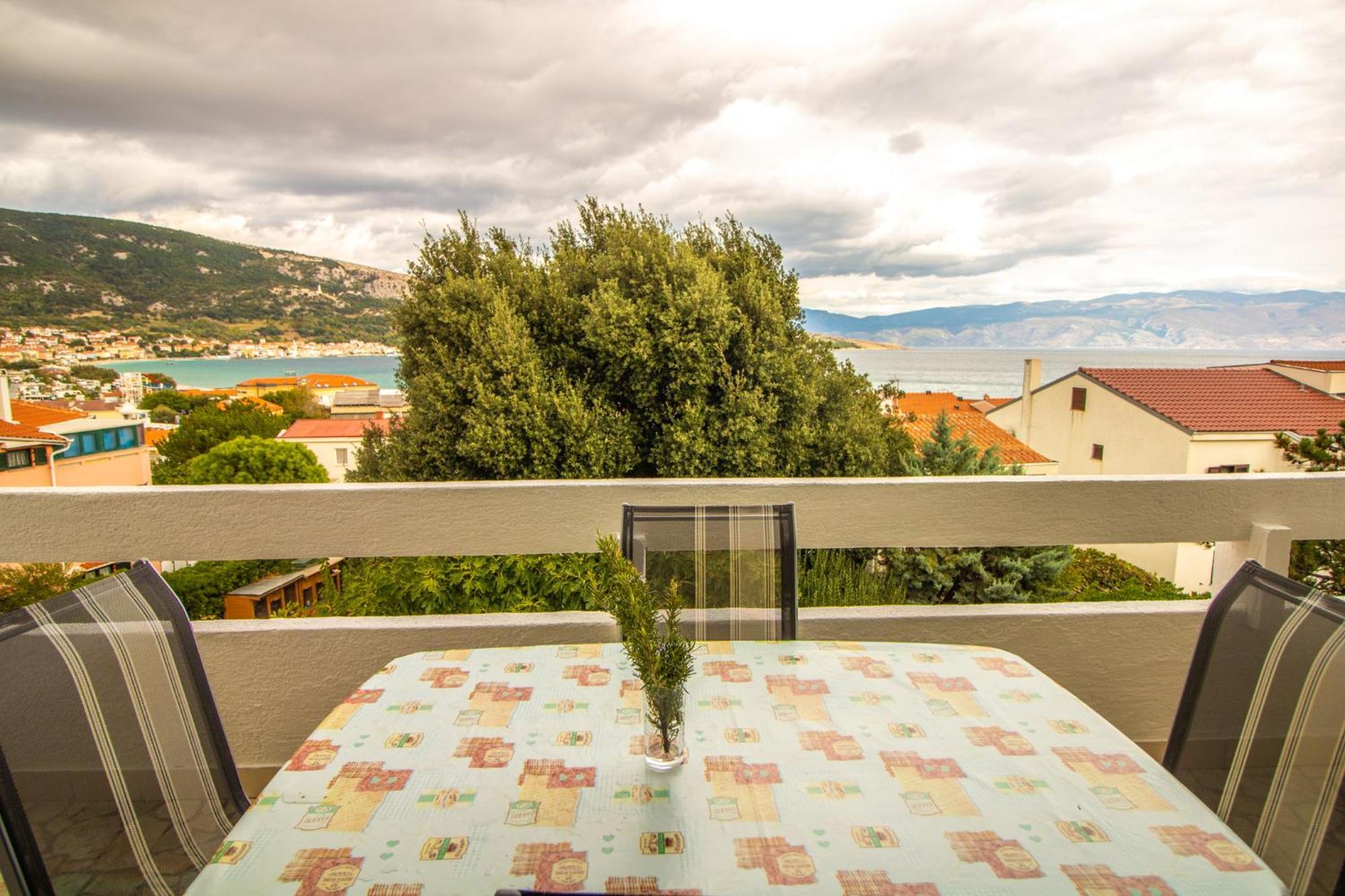באסקה Renata Apartment With A View מראה חיצוני תמונה